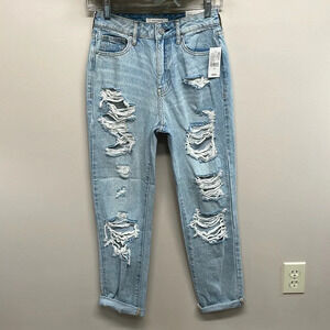 NWT PacSun Mom Jeans High Rise Elvira Light Wash Distressed Destroyed 24